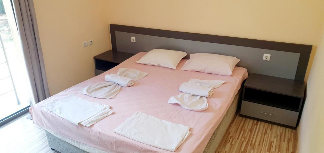 Хотел Дани 산단스키 객실 사진